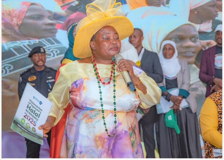 Rt Hon. Prime Minister Robinah Nabbanja launching the Visionaries of Uganda Halal Economy Magazine 2025 at the ICCIU Halal Village Expo